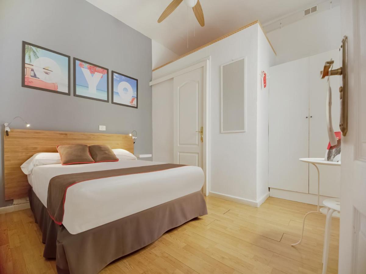 לאס פאלמס דה גראן קנאריה Oyo Bora Bora The Hotel מראה חיצוני תמונה
